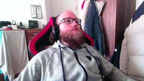 Snapshot of buhalteris chatting on 17, 5, 2026 Lukas online show from 17, 5, 2026