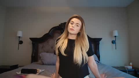 buitifulblonde online show from 25, 3, 2026