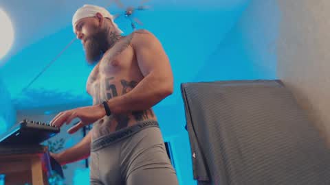 Snapshot of bulatov_x chatting on 21, 12, 2024 Dmitriy online show from 21, 12, 2024