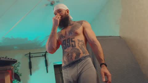 Snapshot of bulatov_x chatting on 23, 12, 2024 Dmitriy online show from 23, 12, 2024