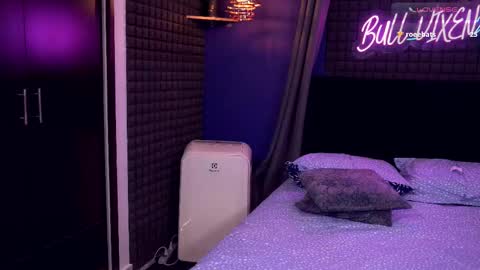 Bunny and The Rock online show from 14, 3, 2026