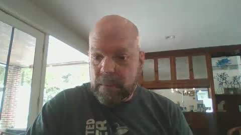 Snapshot of bulldog302w chatting on 15, 2, 2026 bulldog302w online show from 15, 2, 2026
