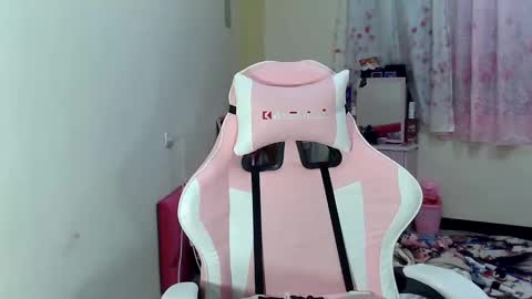 bunny_flower18 online show from 23, 2, 2025