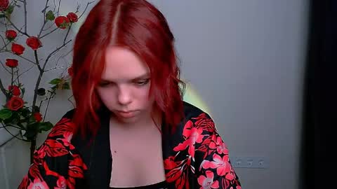 Snapshot of bunnybloom_ chatting on 27, 4, 2026 Ariel online show from 27, 4, 2026