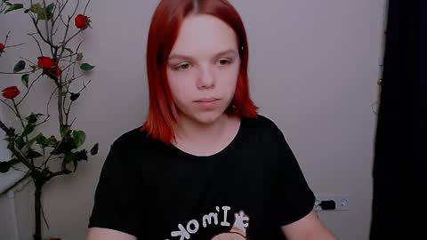 Snapshot of bunnybloom_ chatting on 26, 5, 2026 Ariel online show from 26, 5, 2026