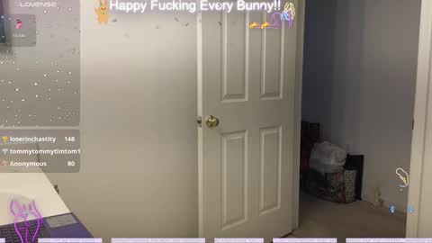 Snapshot of bunnycheekz chatting on 10, 12, 2024 Tokki  bunny  online show from 10, 12, 2024