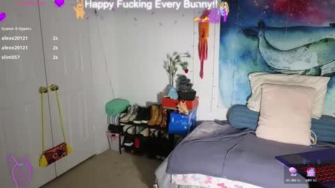 Snapshot of bunnycheekz chatting on 6, 2, 2025 Tokki  bunny  online show from 6, 2, 2025