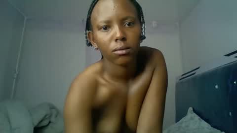 bunnydiva_ online show from 28, 5, 2026