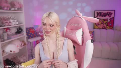 Stella online show from 13, 4, 2026