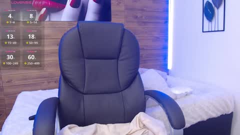 Snapshot of bunnyebony1 chatting on 28, 12, 2024 Ashlye online show from 28, 12, 2024