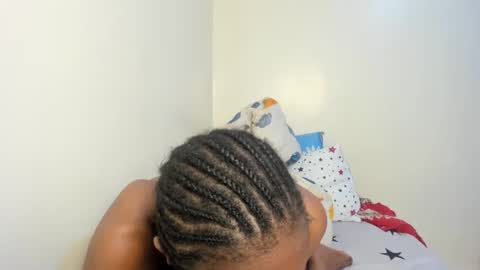 Snapshot of bunnygurl_ chatting on 19, 11, 2025 bunnygurl online show from 19, 11, 2025