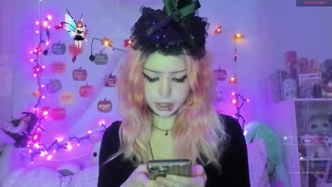 Snapshot of bunnyislewd chatting on 29, 10, 2025 bunnyislewd online show from 29, 10, 2025