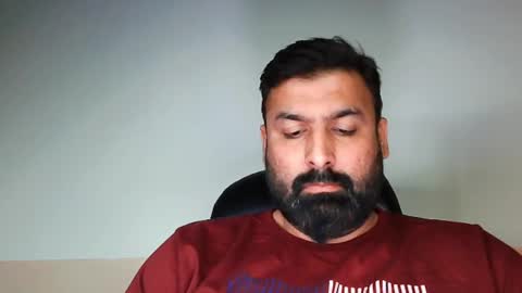 Hairy Arabian online show from 27, 1, 2025