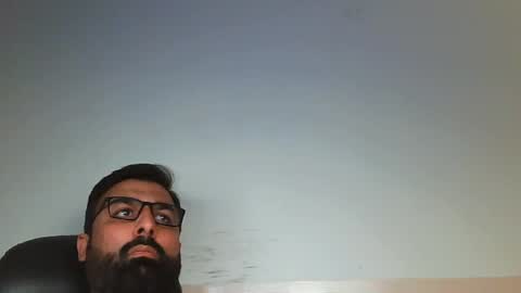 Hairy Arabian online show from 15, 2, 2025