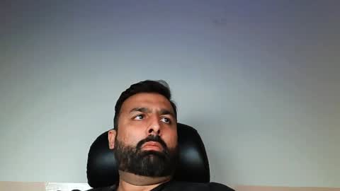 Hairy Arabian online show from 19, 2, 2025