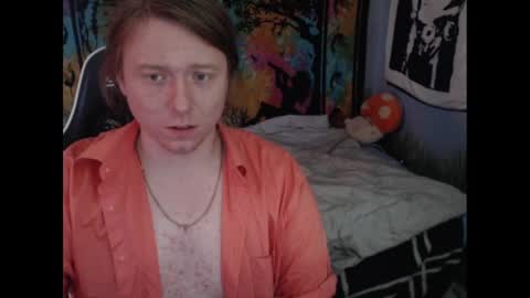 Snapshot of burningflute chatting on 25, 12, 2024 burningflute online show from 25, 12, 2024