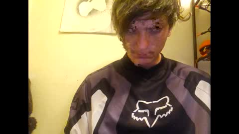 Snapshot of burntbuns710 chatting on 14, 12, 2024 LostSingledad online show from 14, 12, 2024