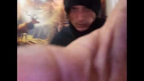 Snapshot of burntbuns710 chatting on 13, 9, 2025 LostSingledad online show from 13, 9, 2025