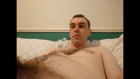 Snapshot of burtz909 chatting on 6, 12, 2024 burtz909 online show from 6, 12, 2024