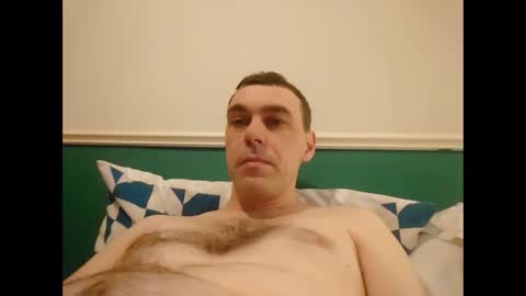 Snapshot of burtz909 chatting on 3, 3, 2025 burtz909 online show from 3, 3, 2025