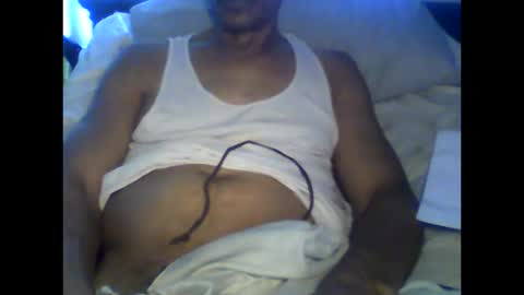 Busturgutzgd1 online show from 12, 10, 2025