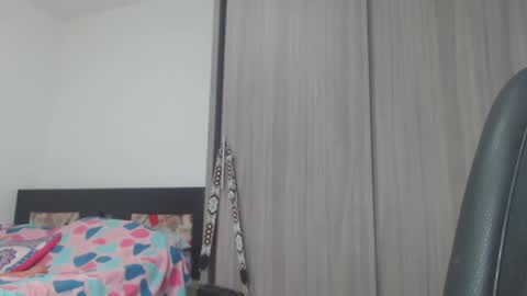Snapshot of bustyamanda_ chatting on 28, 2, 2025 Amanda online show from 28, 2, 2025