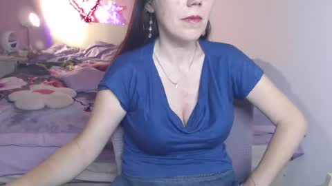 Snapshot of bustygf chatting on 22, 6, 2026 anna online show from 22, 6, 2026