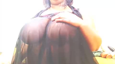 bustymaturestepmum online show from 23, 5, 2026