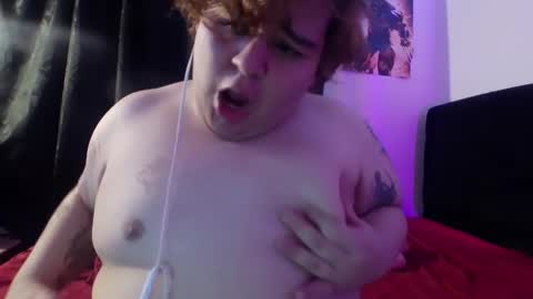 Snapshot of buttercup_milk chatting on 7, 2, 2026 Dylan online show from 7, 2, 2026