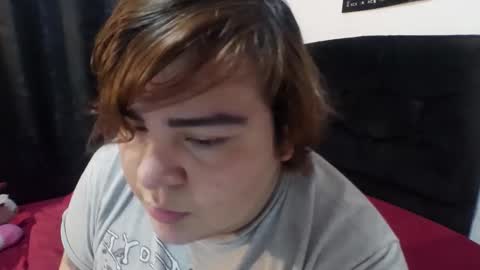 Snapshot of buttercup_milk chatting on 22, 2, 2026 Dylan online show from 22, 2, 2026
