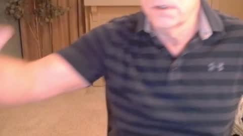 Snapshot of buttnakedfun954737 chatting on 31, 12, 2024 Miles online show from 31, 12, 2024