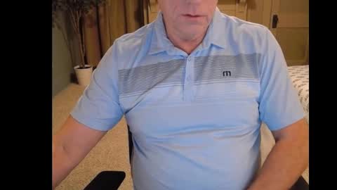 Snapshot of buttnakedfun954737 chatting on 28, 1, 2025 Miles online show from 28, 1, 2025