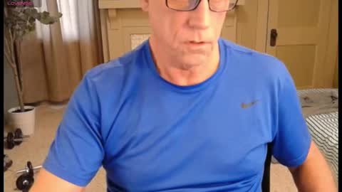 Snapshot of buttnakedfun954737 chatting on 11, 11, 2025 Miles online show from 11, 11, 2025