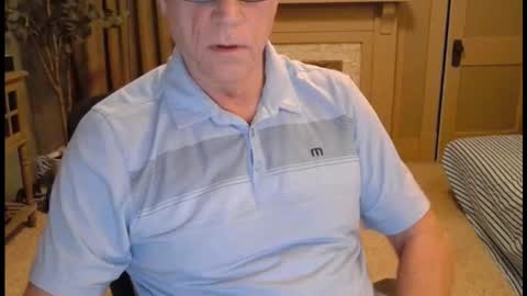 Snapshot of buttnakedfun954737 chatting on 14, 12, 2025 Miles online show from 14, 12, 2025