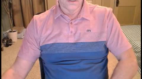 Snapshot of buttnakedfun954737 chatting on 17, 12, 2025 Miles online show from 17, 12, 2025