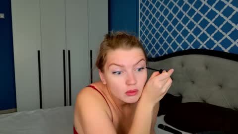 Snapshot of buusty_redhead chatting on 7, 5, 2026 buusty_redhead online show from 7, 5, 2026