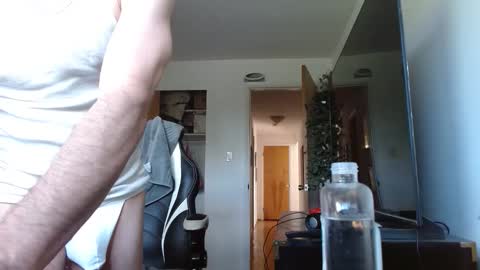 Snapshot of bwall1425 chatting on 16, 4, 2026 bwall1425 online show from 16, 4, 2026