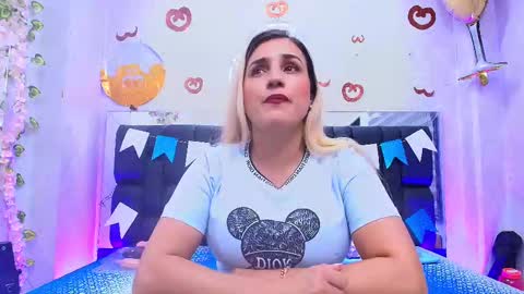 Carolina online show from 23, 9, 2025