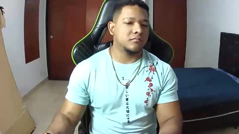 Snapshot of caballerozodi chatting on 2, 10, 2025 caballerozodi online show from 2, 10, 2025