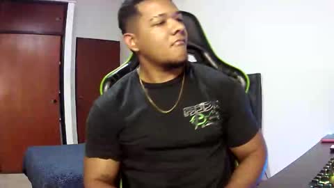 Snapshot of caballerozodi chatting on 23, 10, 2025 caballerozodi online show from 23, 10, 2025