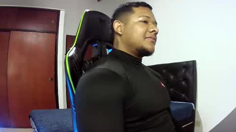 Snapshot of caballerozodi chatting on 26, 10, 2025 caballerozodi online show from 26, 10, 2025