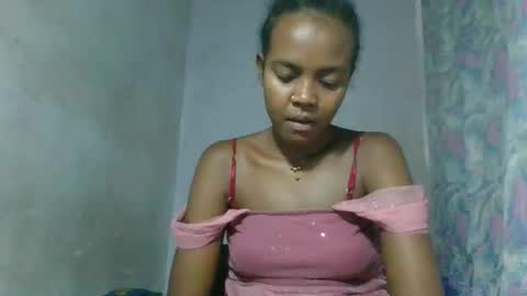 Snapshot of caella98 chatting on 9, 4, 2026 caella98 online show from 9, 4, 2026