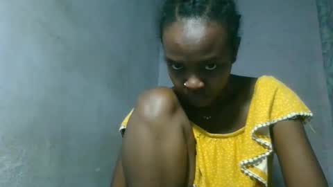 Snapshot of caella98 chatting on 10, 4, 2026 caella98 online show from 10, 4, 2026
