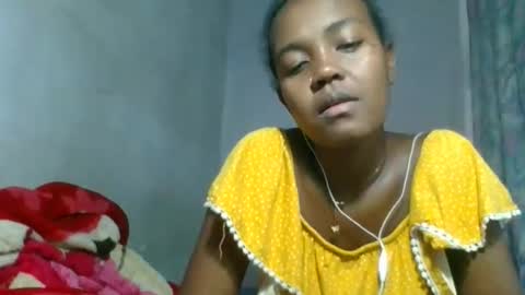 Snapshot of caella98 chatting on 10, 4, 2026 caella98 online show from 10, 4, 2026