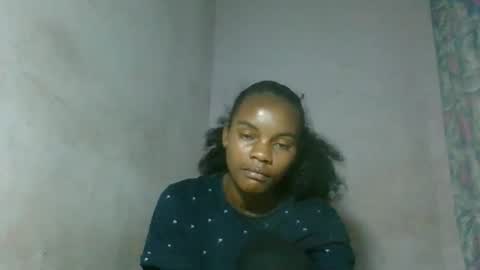 Snapshot of caella98 chatting on 13, 5, 2026 caella98 online show from 13, 5, 2026