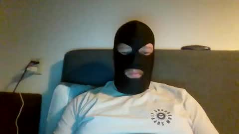 Snapshot of cagegag31 chatting on 13, 9, 2025 cagegag31 online show from 13, 9, 2025