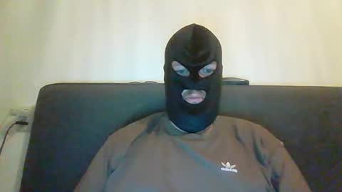 Snapshot of cagegag31 chatting on 15, 11, 2025 cagegag31 online show from 15, 11, 2025