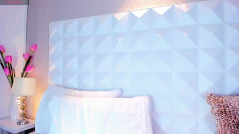 Snapshot of caitlyncouper chatting on 27, 12, 2024 Caitlyn online show from 27, 12, 2024
