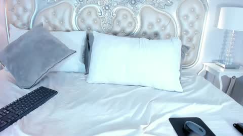 Snapshot of caitlyncouper chatting on 23, 1, 2025 Caitlyn online show from 23, 1, 2025