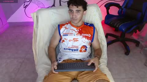 Snapshot of caius_bigcock1 chatting on 24, 5, 2026 caius online show from 24, 5, 2026